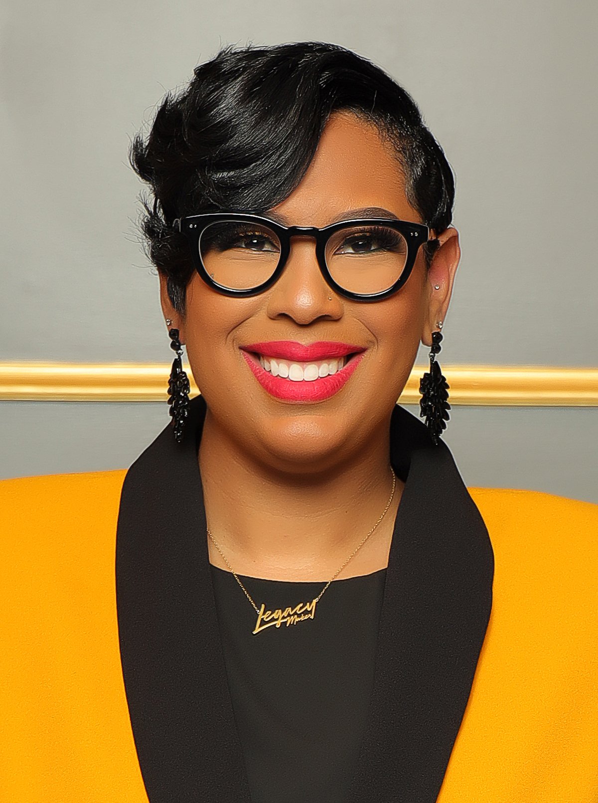 Dr. Lesley Francisco McClendon Dr. Lesley Francisco McClendon