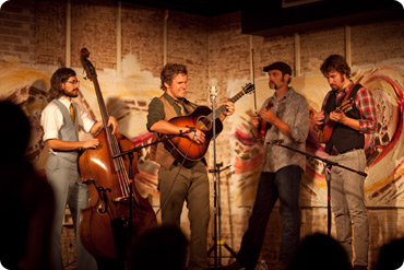 The Steel Wheels perform in Common Grounds